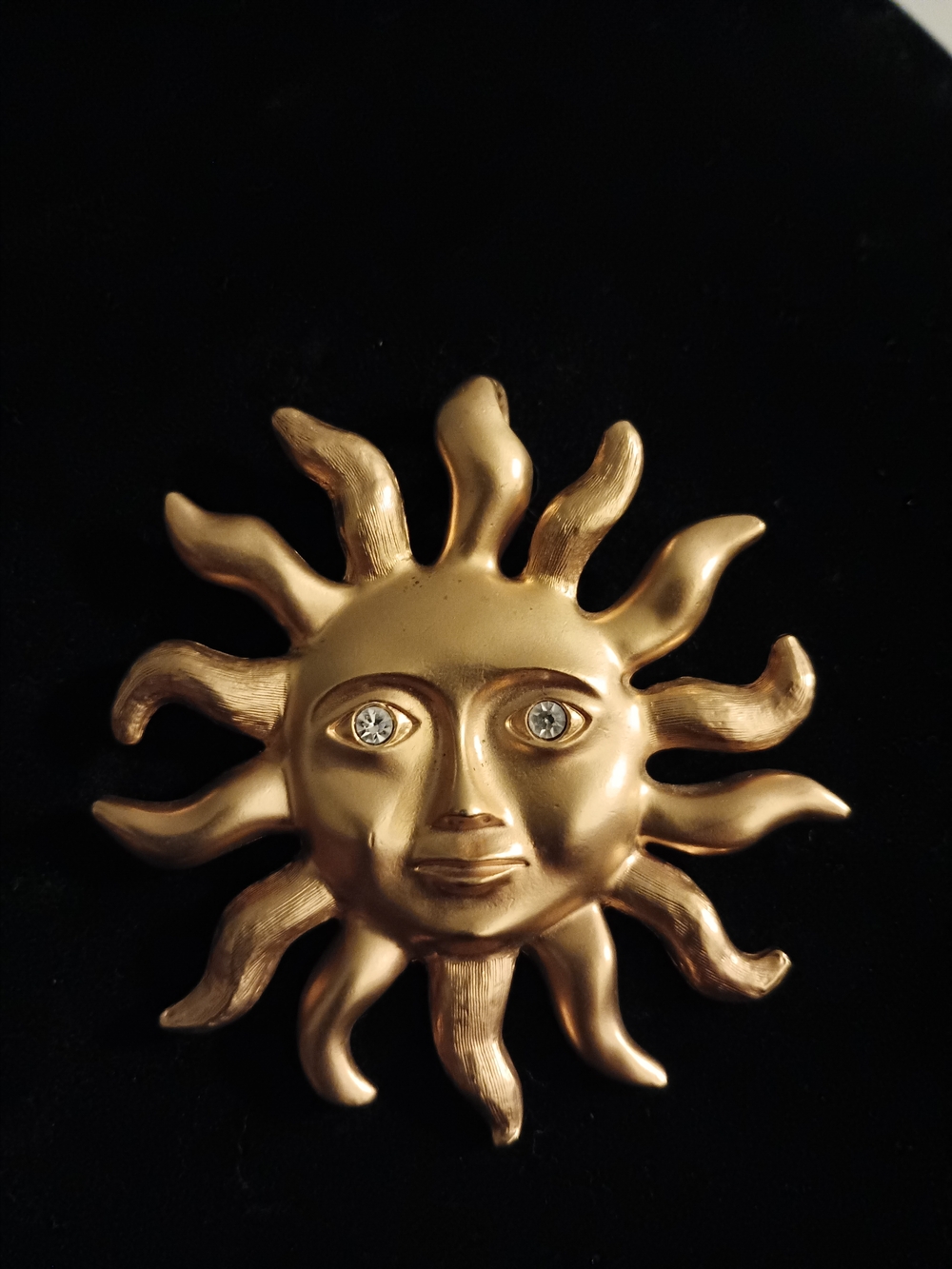 Avon Gold Sun Face Sculpture with Crystal Eyes